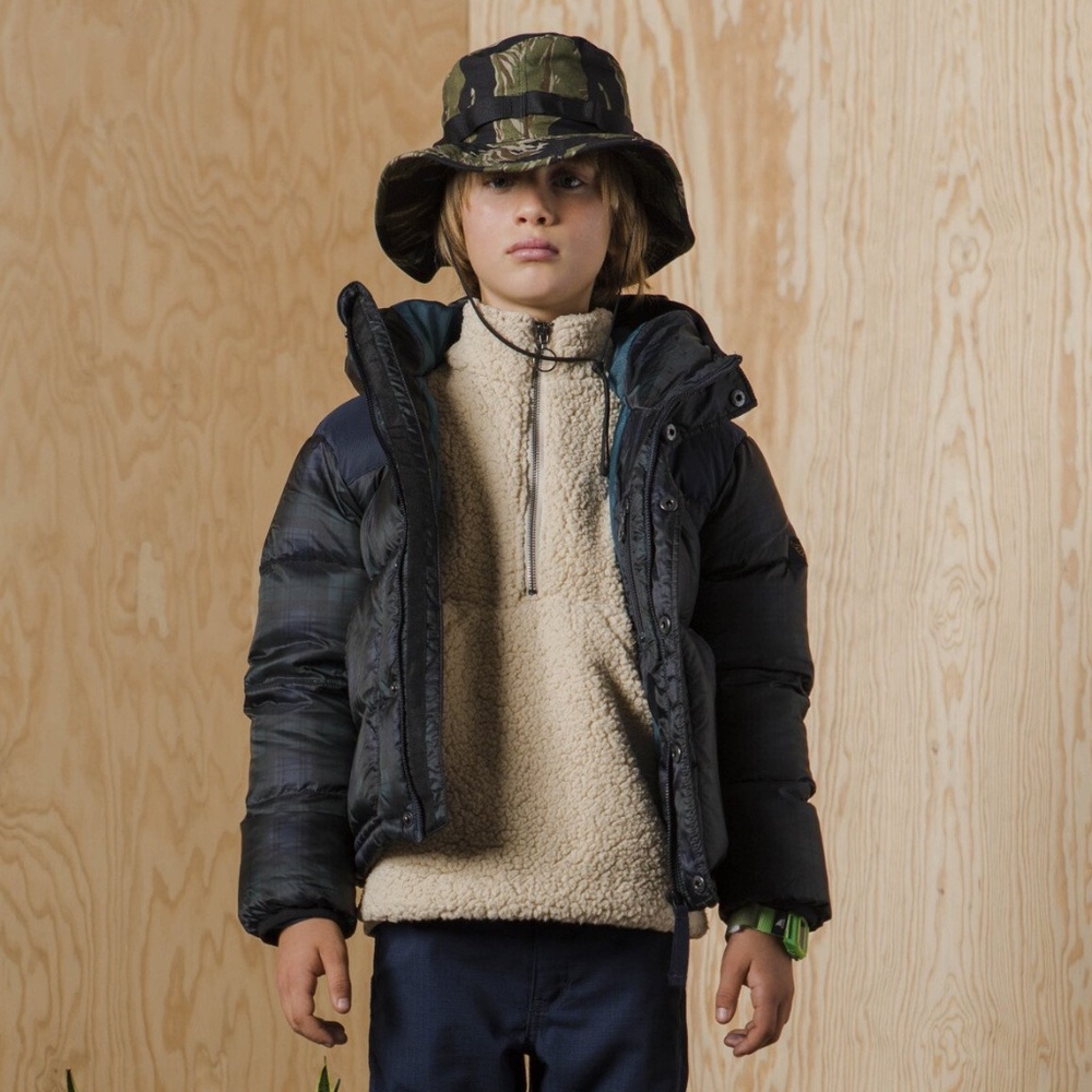 Stylish Kids Genuine Down Navy Snow Puffer Ski Jacket  8 to 9 Y